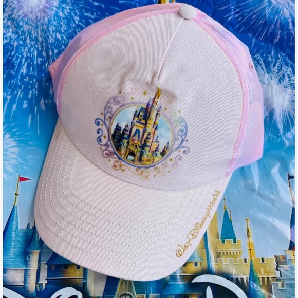 2021 Walt Disney World 50th
Anniversary Castle Collection Pink... - Picture 5 of 5